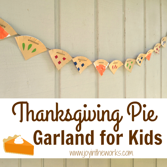 Forget hand traced turkeys, how about decorating with this Thanksgiving Pie Garland for Kids? It is so easy to make out of paper plates and the kids will love getting ready for their favorite dessert!