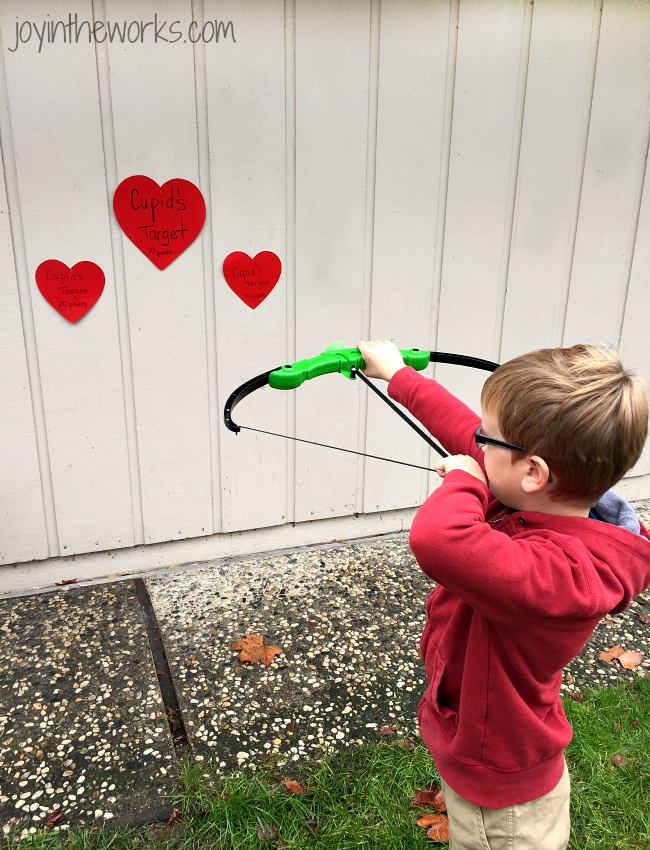 Looking for a fun Valentine Party game for kids? Check out Cupid's Target Practice with an indoor bow and arrow!