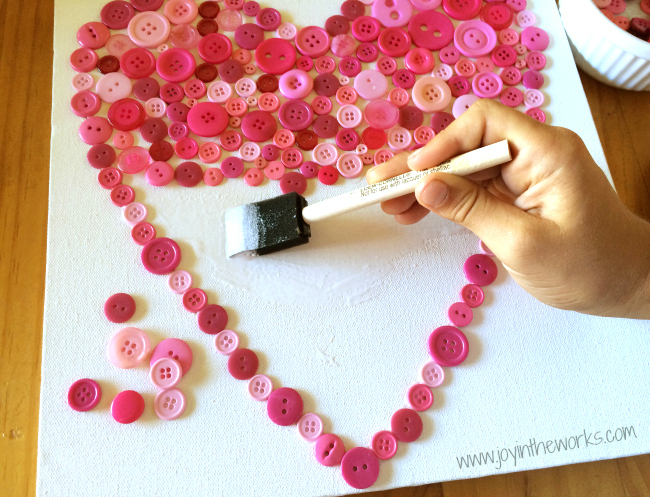 Looking for a kid made gift for Mother's Day or any other holiday? Check out this button heart that the kids made using buttons, glue and an art canvas