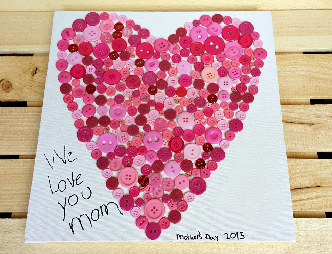 Looking for a kid made gift for Mother's Day or any other holiday? Check out this button heart that the kids made using buttons, glue and an art canvas