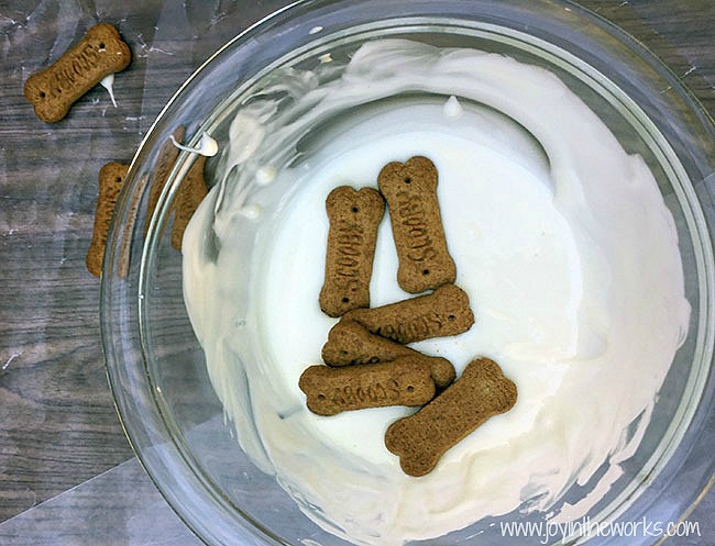 skeleton cookies