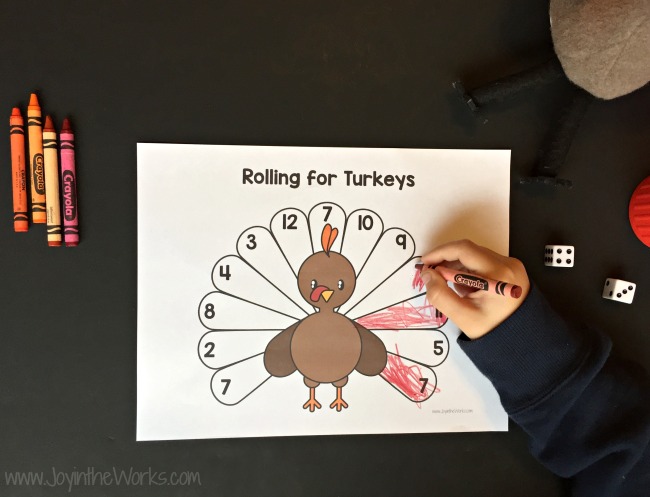 A fun printable Thanksgiving game for school or home! Rolling for Turkeys is a printable Thanksgiving game where you roll and color the turkey feathers until it is all filled in!