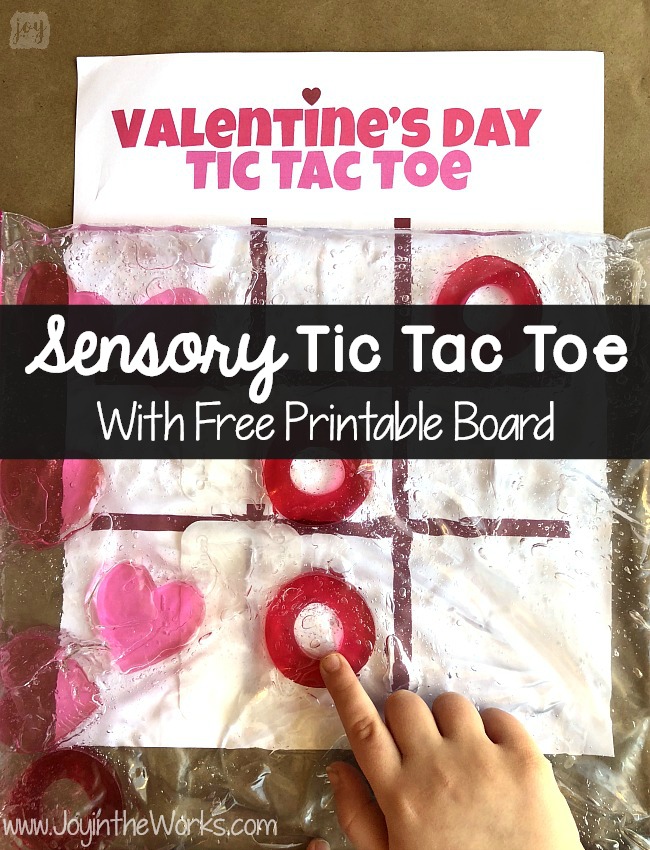 Tired of playing the same old Tic Tac Toe?! Take your game up a notch with this printable Valentine's Day Sensory Tic Tac Toe Game with free printable game board! #freeprintable #tictactoe #printablegames #valentinesdaypartygames #valentinesday #sensory #sensoryactivity #sensorybag